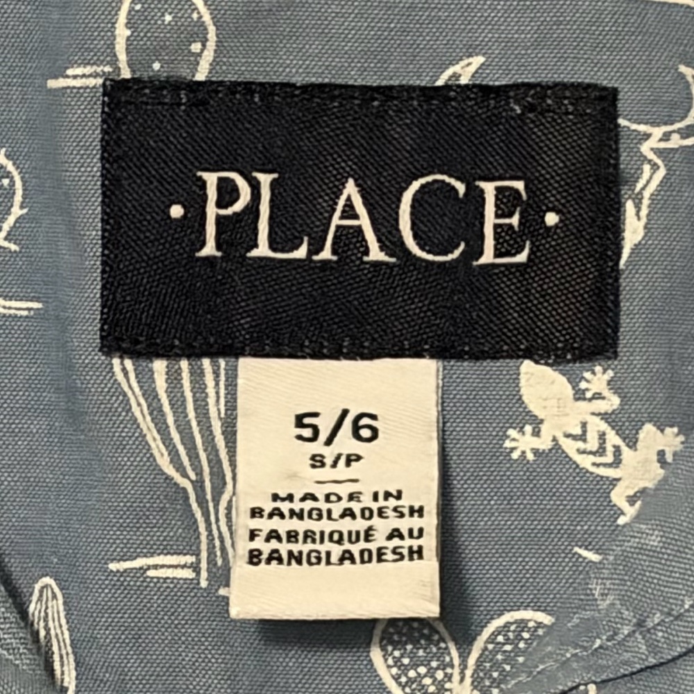 Place Light Blue Short-Sleeve with White Cactus Print - 5/6 - Picture 4 of 4